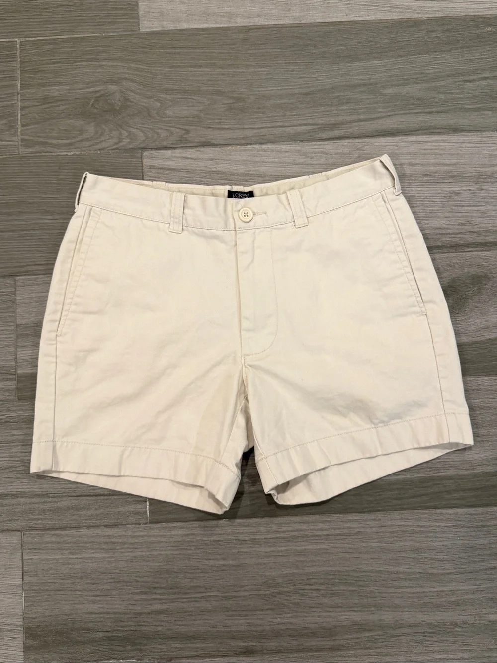 J. Crew Varick Men’s Cream Flat-Front 5 inch Chino Shorts 30W